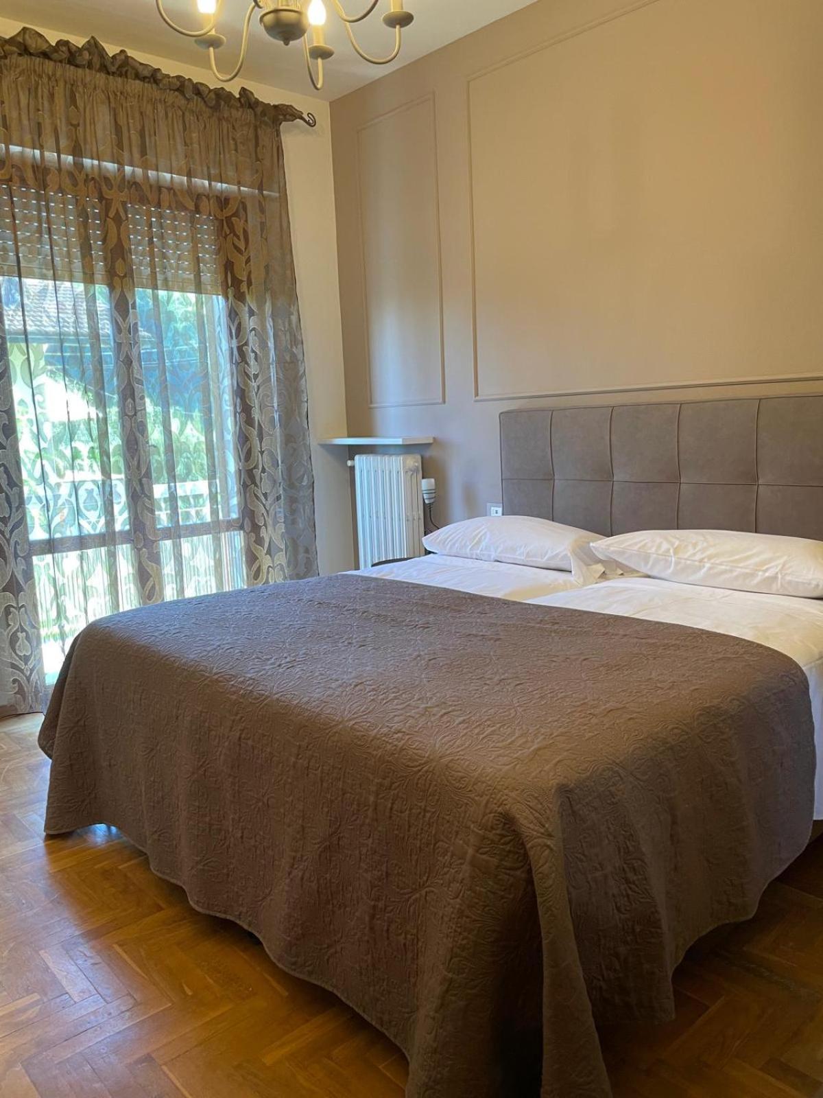 Residenza Sandrini Gambassi Terme Exterior photo